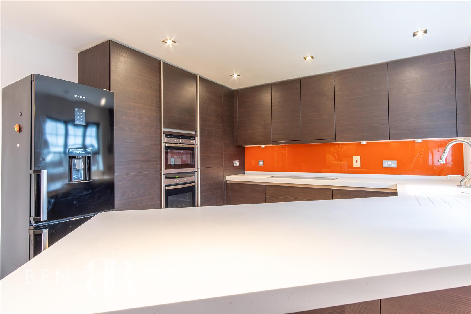 4 bed property in Rawstorne Crescent, Preston
